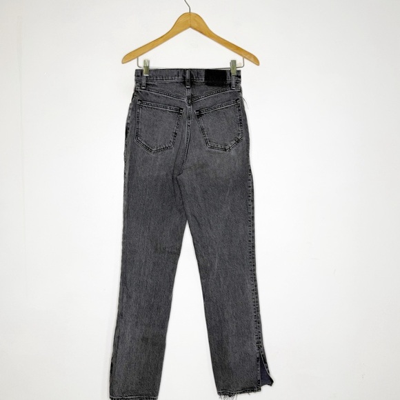 Abercrombie & Fitch The β90s Straight Ultra High-Rise Jeans Size 26 / 2R Curve - Picture 4 of 9
